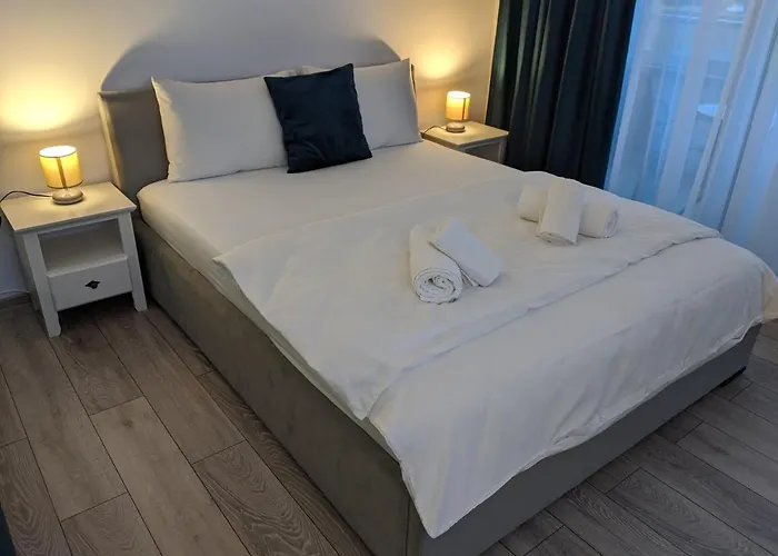 Alina\'S Deluxe Apartment And Free Private Parking